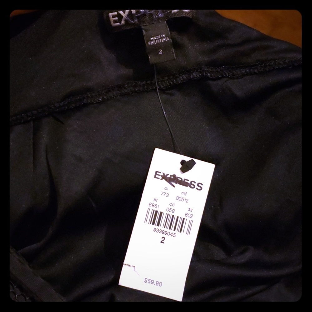Express mini skirt